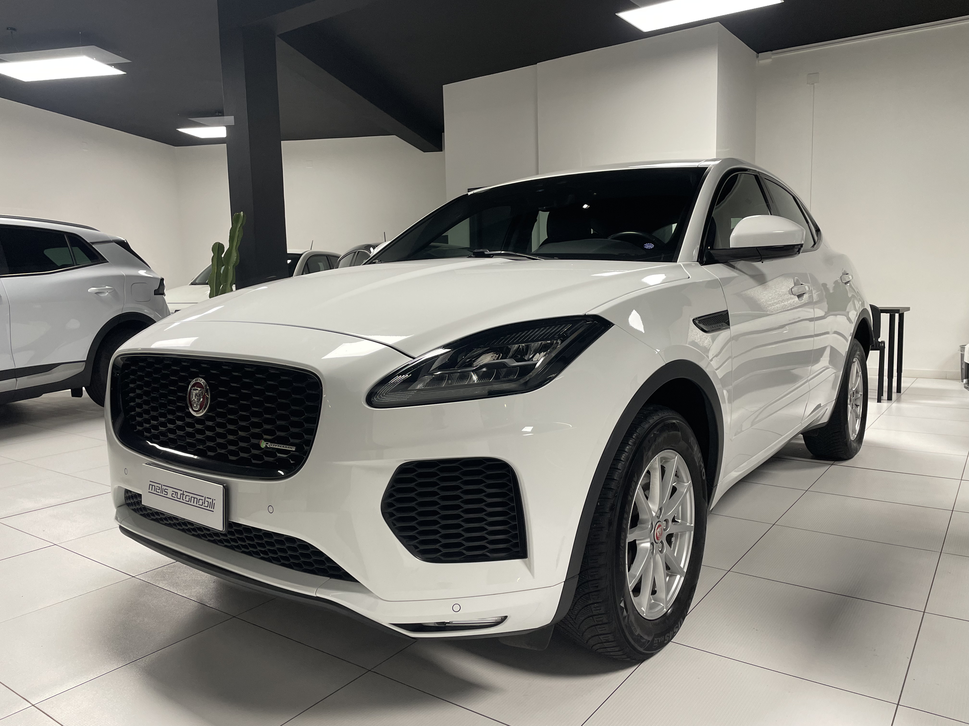 JAGUAR E-pace 2.0d i4 r-dynamic fwd 150cv